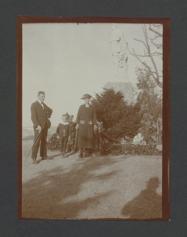 Freienstein-Teufen – Familie (1921)