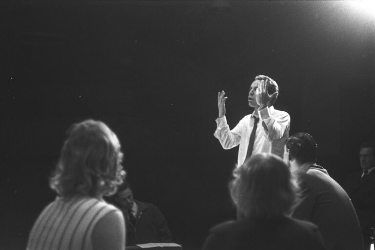 Azmoos – Kultur (1958)