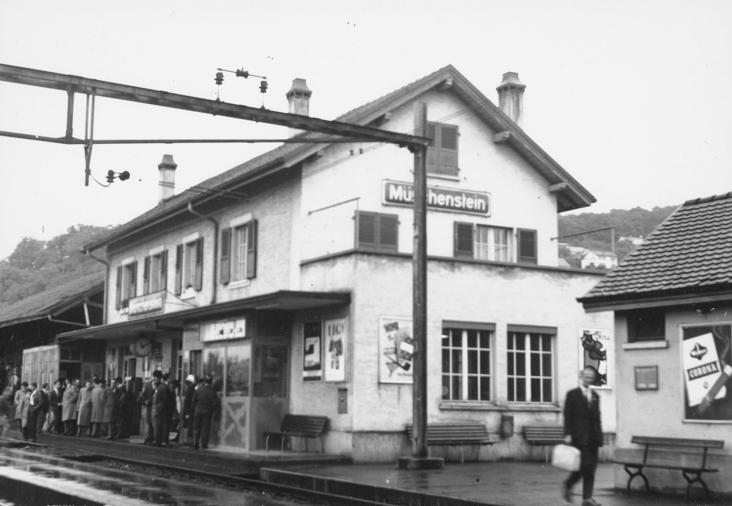 Bahnhof Münchenstein, Foto: SBB Historic F_116_00001_330