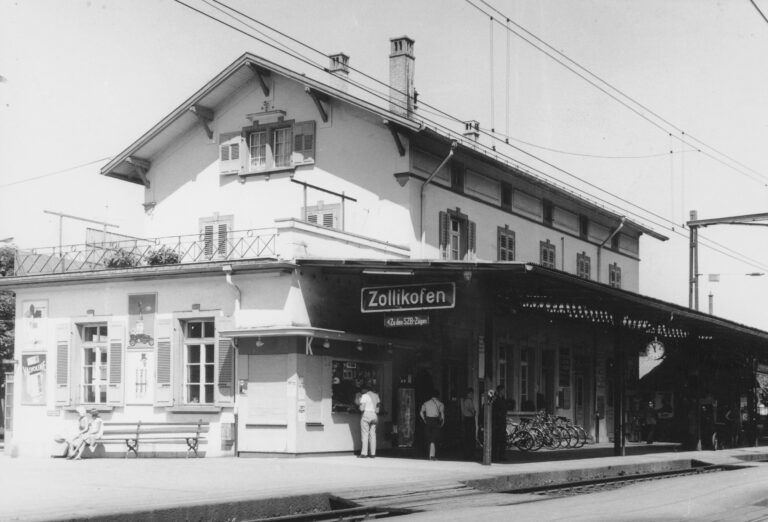 Bahnhof Zollikofen, Foto: SBB Historic F_116_00001_553