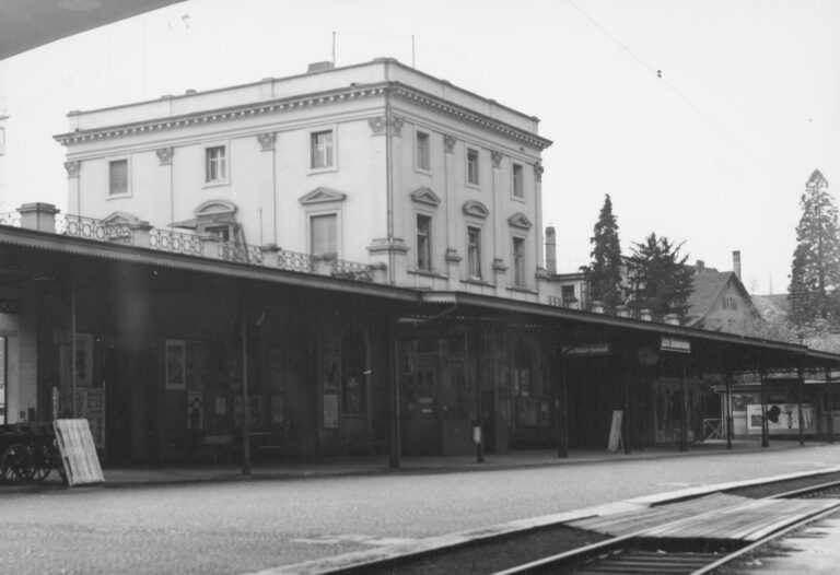 Bahnhof Zürich Stadelhofen, Foto: SBB Historic F_116_00001_563