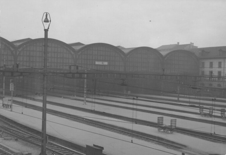 Bahnhof Basel SBB, Foto: SBB Historic F_116_00001_044