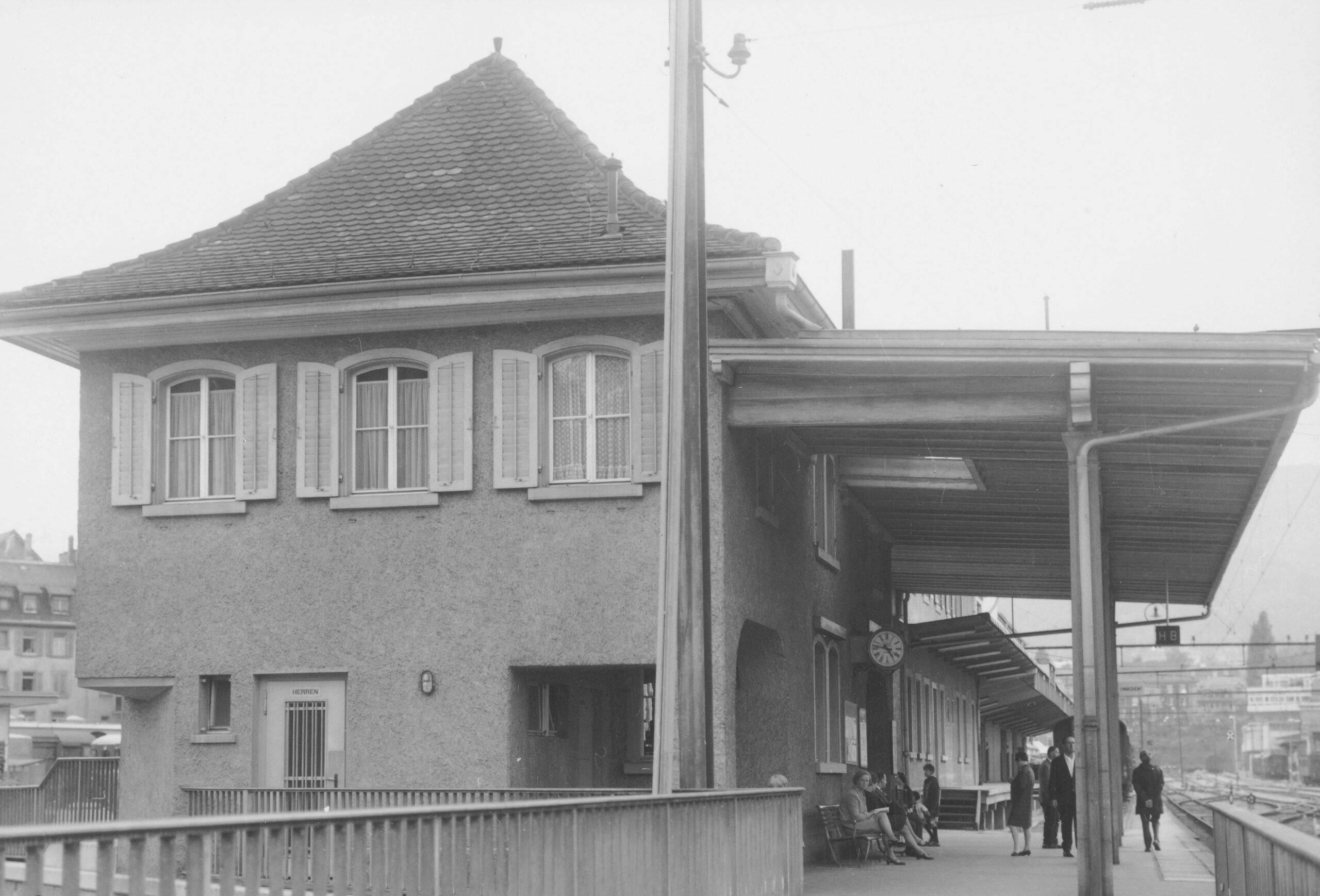 Bahnhof Zürich Giesshübel, Foto: SBB Historic F_116_00001_558