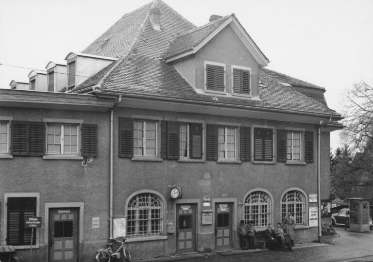 Bahnhof Forch, Foto: SBB Historic F_116_00001_184