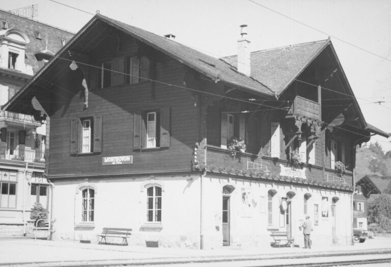 Bahnhof Montbovon, Foto: SBB Historic F_116_00001_321