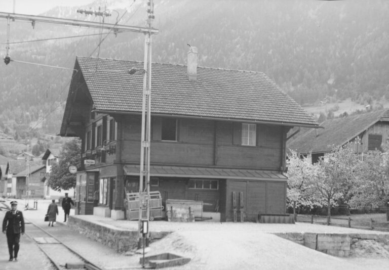 Bahnhof Rhäzüns, Foto: SBB Historic F_116_00001_386