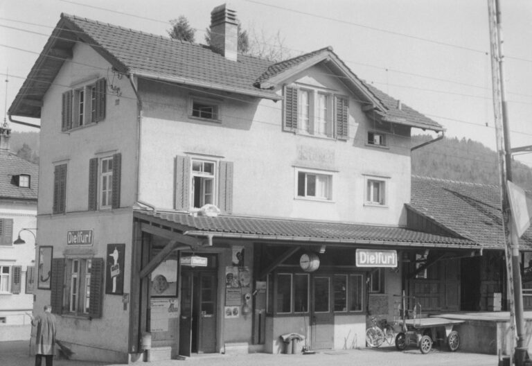 Bahnhof Dietfurt, Foto: SBB Historic F_116_00001_148