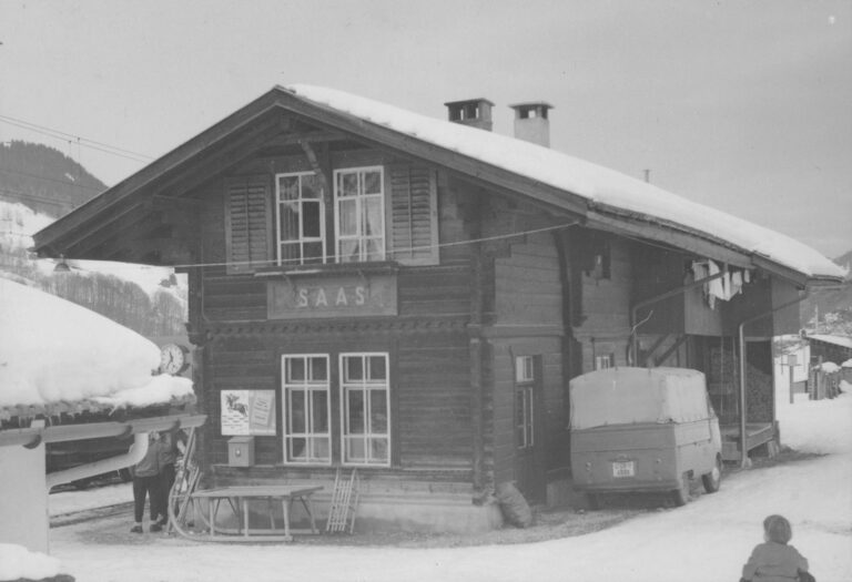 Bahnhof Saas, Foto: SBB Historic F_116_00001_407